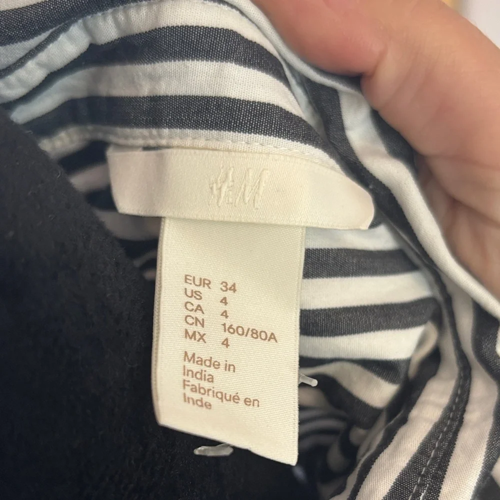 H&M Black and White Striped Casual Button down Shirt - Picture 2 of 3